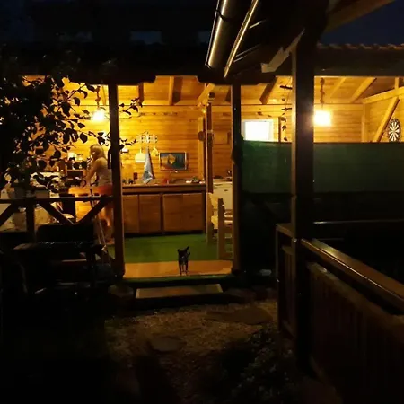 招待所 гнездото The Nest 1 洛泽内茨