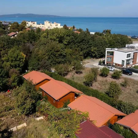 гнездото The Nest 1 3*